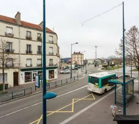 Cmg Edouard Vaillant - Iii Appartement